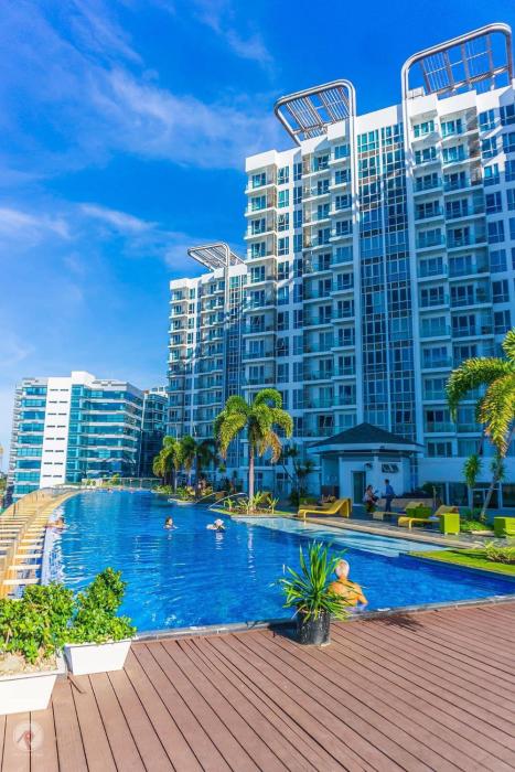 the mactan newtown studio staycation