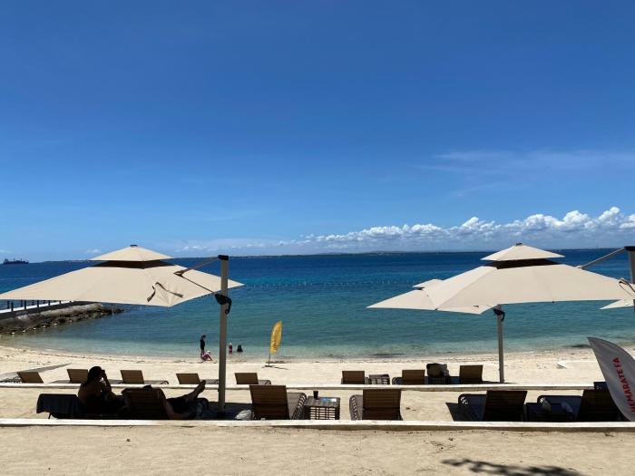 the mactan newtown studio staycation