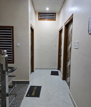 hotel anmol kothi