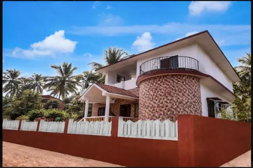Silverline Villa,Sirsai, Bodiem,5 star