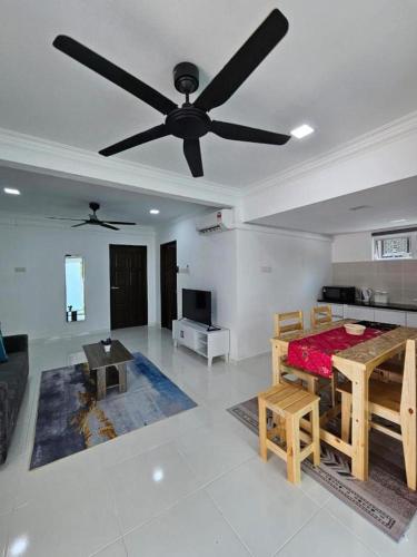 canal river riverfront homestay kota bharu