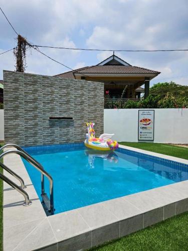 canal river riverfront homestay kota bharu
