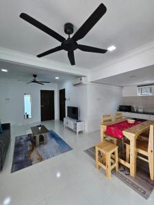 canal river riverfront homestay kota bharu
