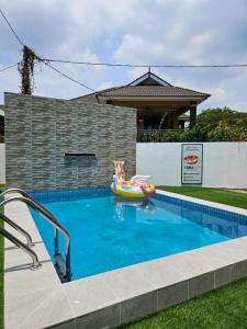 canal river riverfront homestay kota bharu