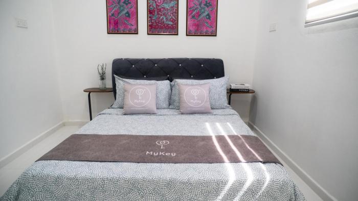 canal river riverfront homestay kota bharu