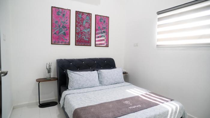 canal river riverfront homestay kota bharu