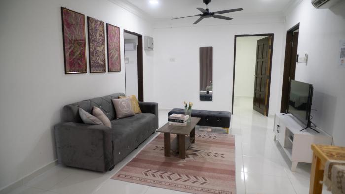 canal river riverfront homestay kota bharu