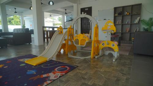 canal river riverfront homestay kota bharu