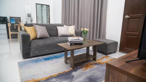 canal river riverfront homestay kota bharu