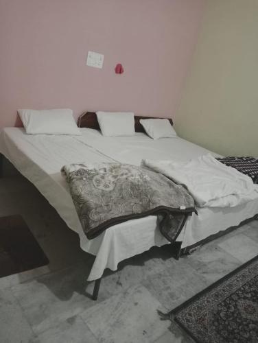 bhardwaj home stay