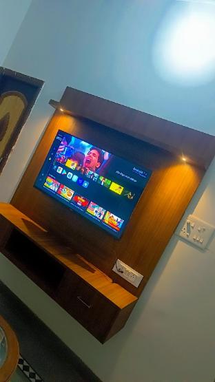 vinay plaza hotel and restaurant