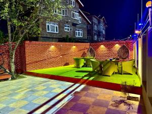 bustan residency