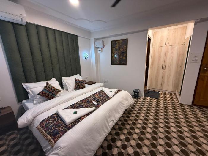 bustan residency