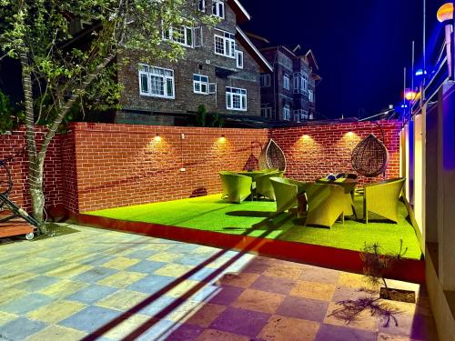 bustan residency