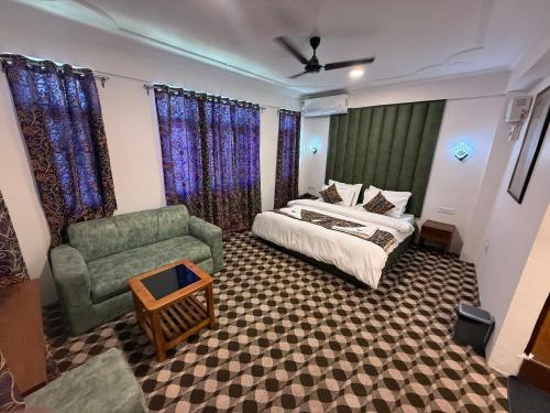 bustan residency