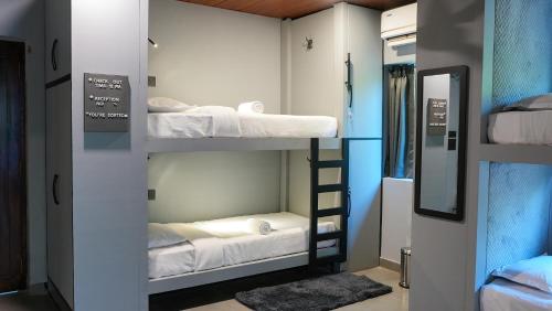 sort by stays siolim