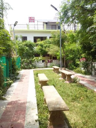 l 99 home stay