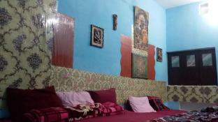 L / 99 Home Stay,,3 star