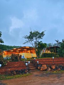 vikas boat club and resort