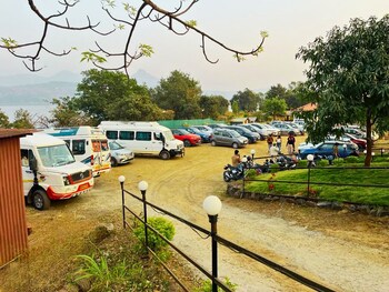vikas boat club and resort