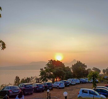 vikas boat club and resort