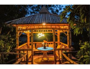 rural sense organic farm stay