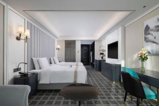 xana deluxe hotel in zhangjiajie tianmen mountain scenic area