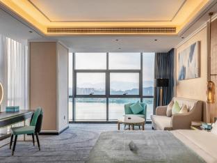 xana deluxe hotel qingyuan high speed railway station south bank park store