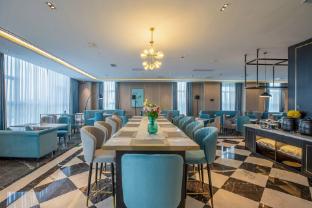 xana deluxe hotel qingyuan high speed railway station south bank park store