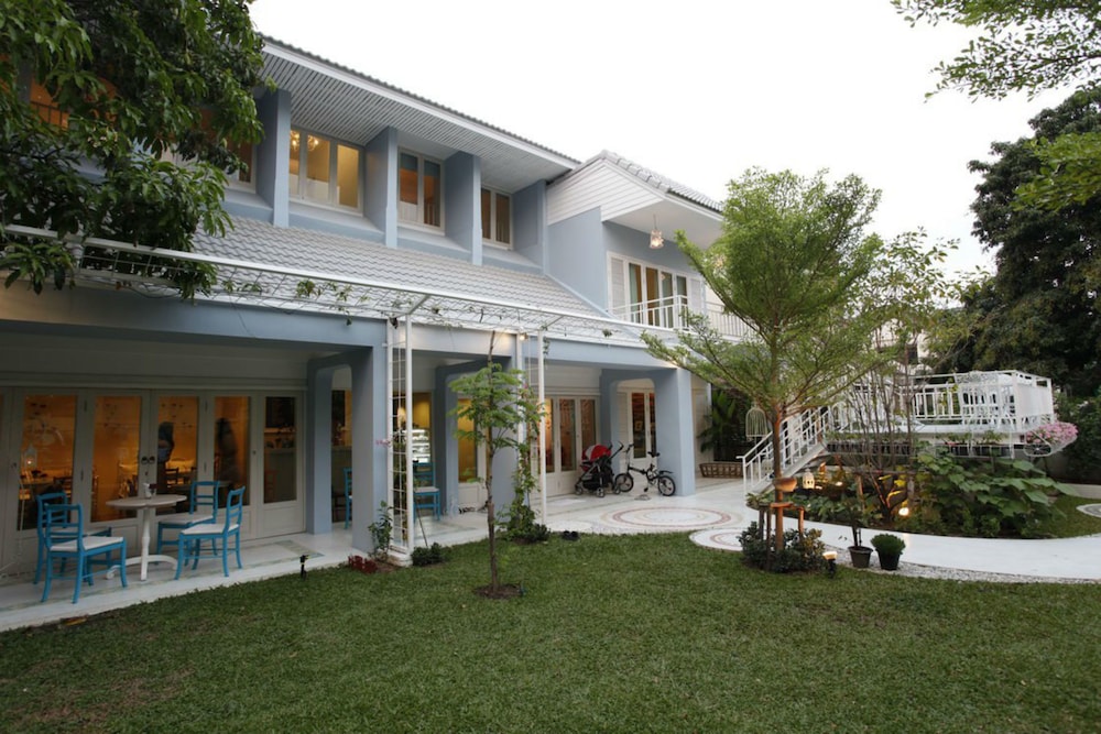 baan hmon oon