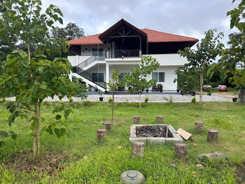sriram guest house
