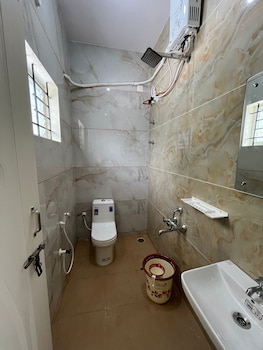 Sriram Guest House,,3 star
