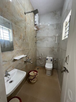 Sriram Guest House,,3 star