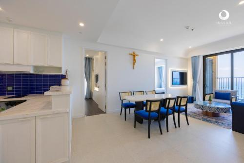skywave apartment firework delight