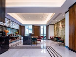 jinjiang metropolo yueyanglou district east railway station hotel
