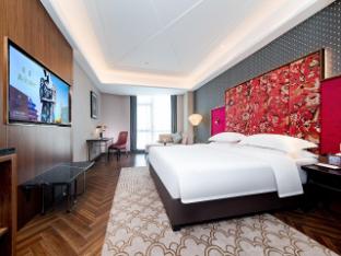 jinjiang metropolo yueyanglou district east railway station hotel