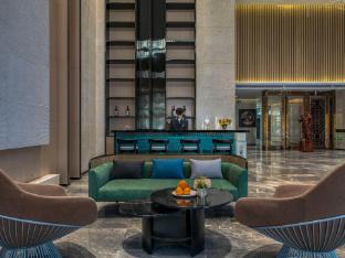 jinjiang metropolo yueyanglou district east railway station hotel
