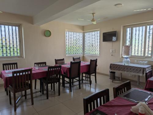 avm comforts inn bangalore