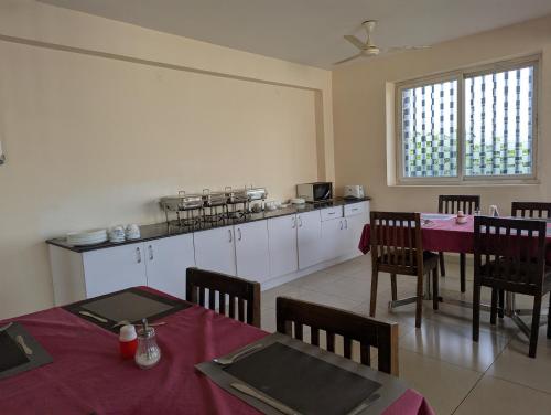 avm comforts inn bangalore