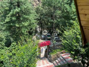 Wooden Stone Cottage,,4 star