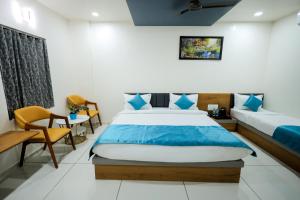 hotel the grand daksh somnath
