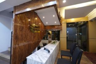 Adi Deva Inn,,5 star