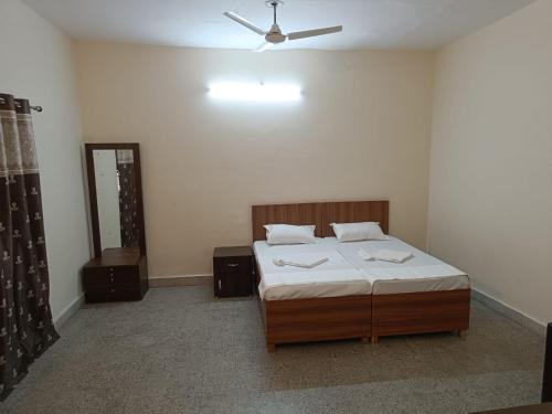 shri gokerneswer guesthouse