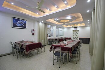Hotel Apple Inn,Bhowali>>Bhimtal,3 star