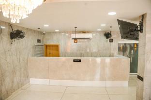 marine grand suite