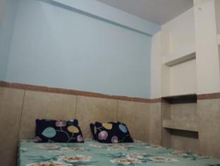 iconic hostel 1 km from railway station