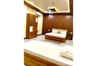 s r guest house