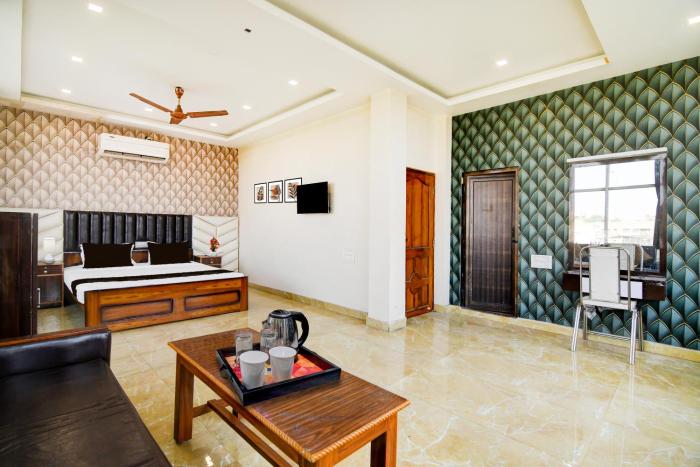 hotel o kolkata padmapukur lake