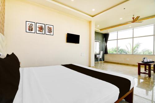 hotel o kolkata padmapukur lake