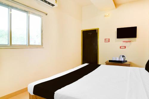 hotel o kolkata padmapukur lake